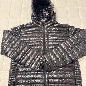 Patagonia Glossy Black Puffer Jacket Mens size Large
